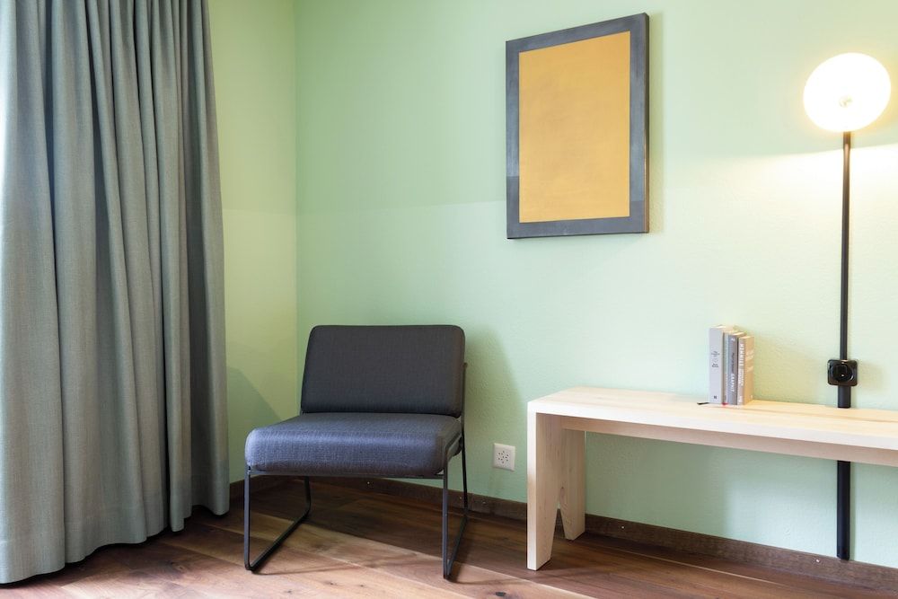 Hotel Schlüssel Standard Double Room, 1 Queen Bed, Non Smoking, Private Bathroom 9