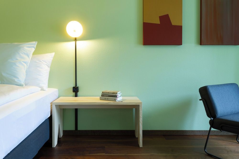 Hotel Schlüssel Standard Double Room, 1 Queen Bed, Non Smoking, Private Bathroom 7