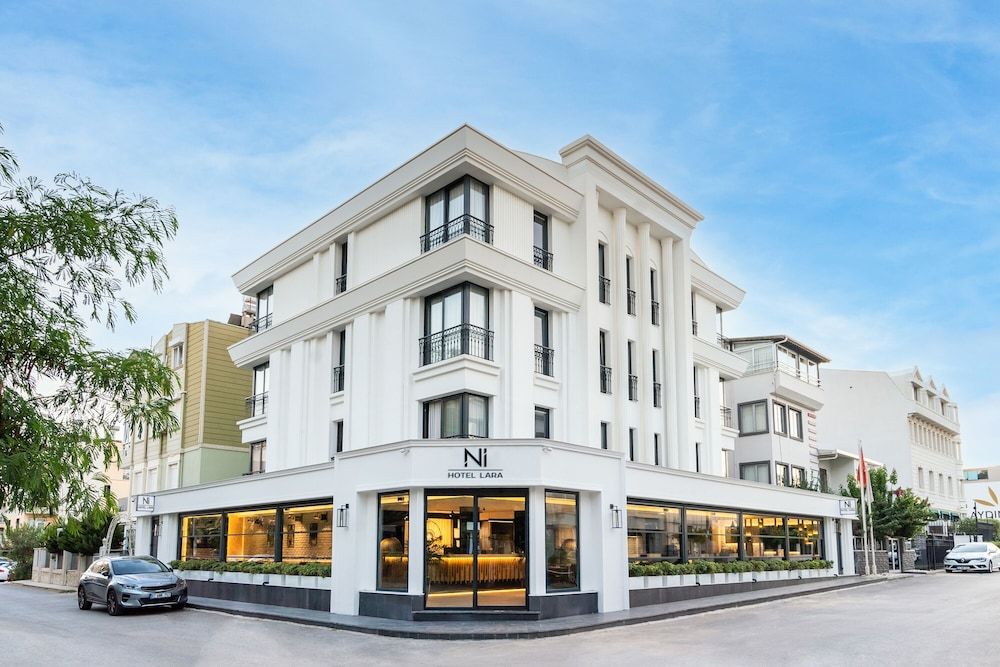 undefined Ni Hotel Lara 5