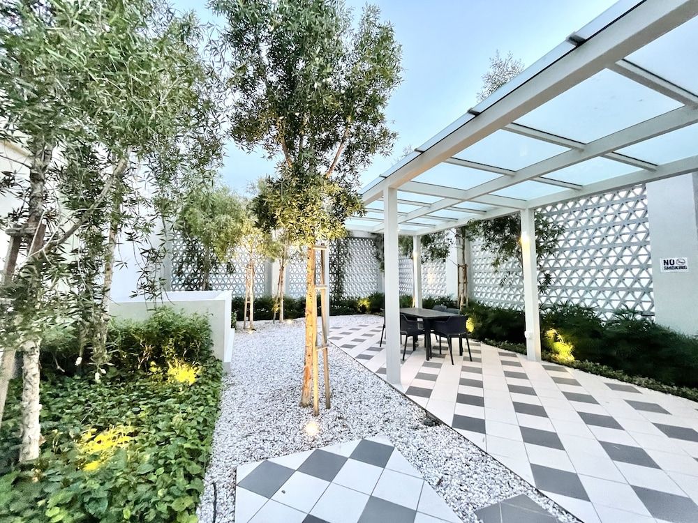 undefined UNA Serviced Residence by MOKA 5