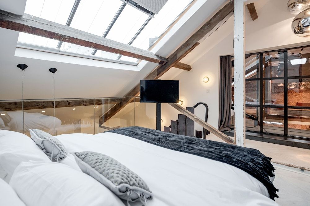 Skyline Water Front Penthouse Apartment Exclusive Apartment (Metro 605) 3