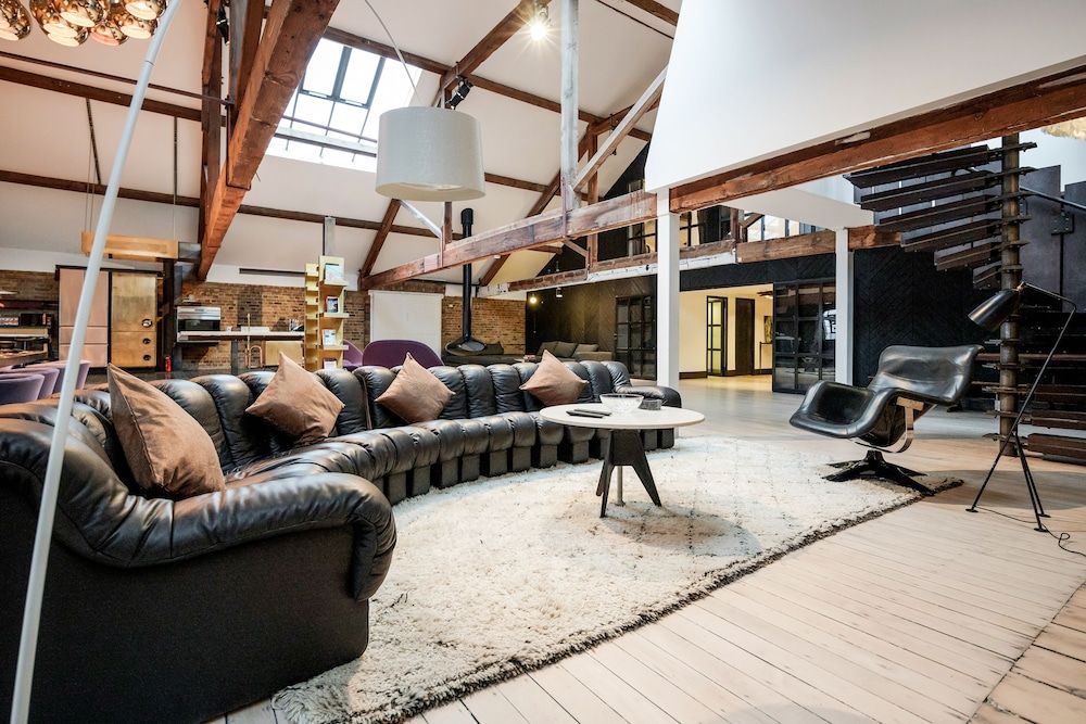 Skyline Water Front Penthouse Apartment Exclusive Apartment (Metro 605) 12