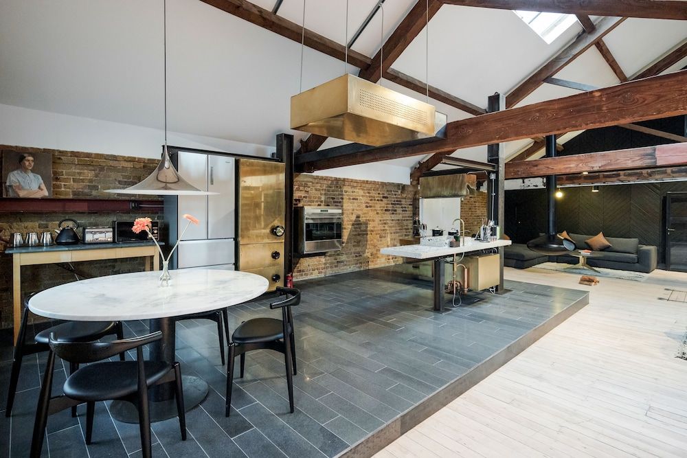 Skyline Water Front Penthouse Apartment Exclusive Apartment (Metro 605) 9