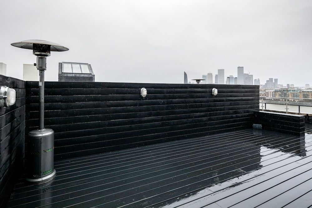 Skyline Water Front Penthouse Apartment Exclusive Apartment (Metro 605) 17