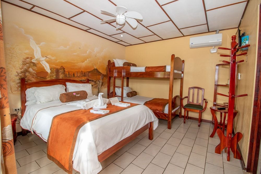 Standard Quadruple Room