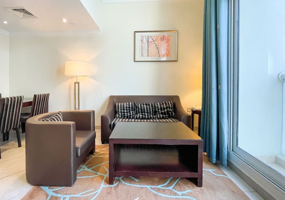 City Stay Residences One Bedroom Apartment 5