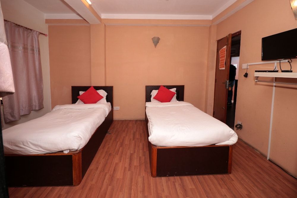 undefined Manaslu Home 10