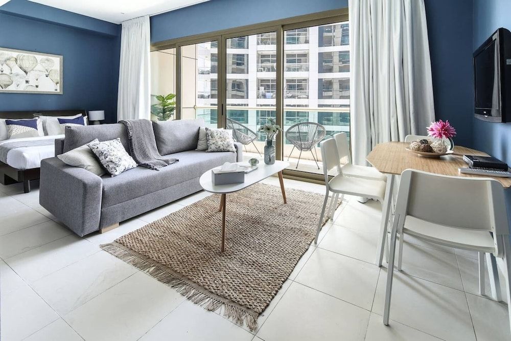 undefined Enticing Studio in Dubai Marina - Next to Beach! 9