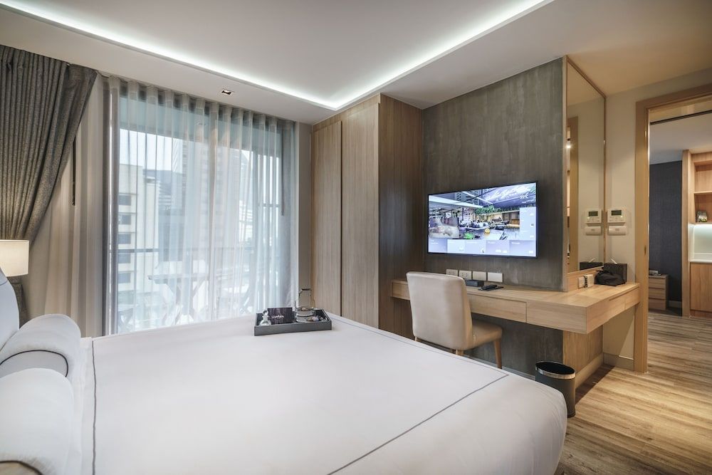 Tastoria Collection Hotel Sukhumvit Junior Suite 2