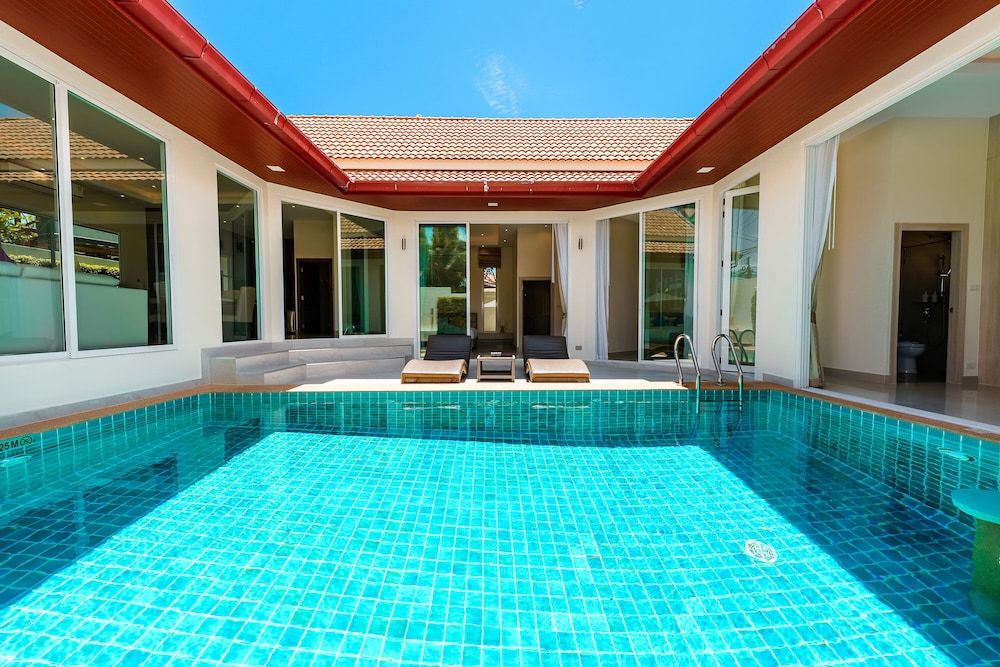 Private Pool