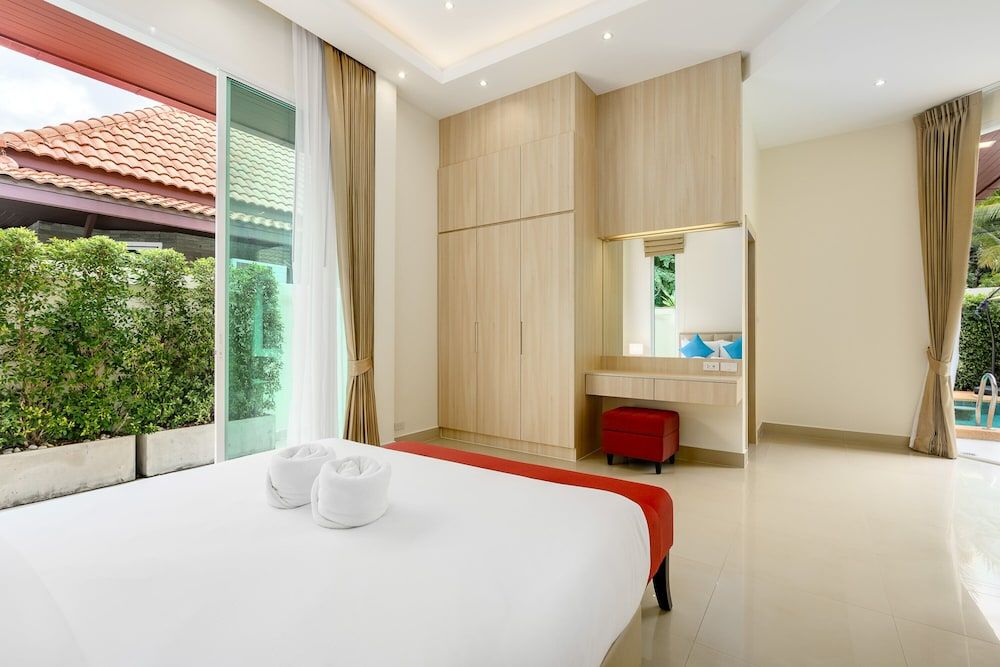 Luxury Pool Villa A14 Luxury Villa 3