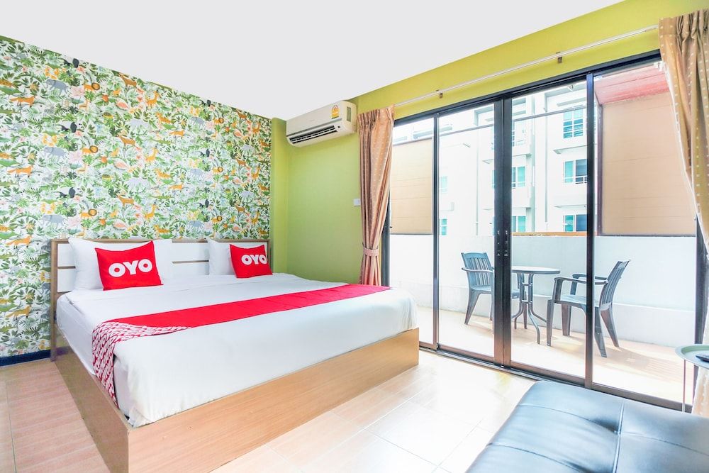undefined OYO 697 Asia Family Bangkok 7