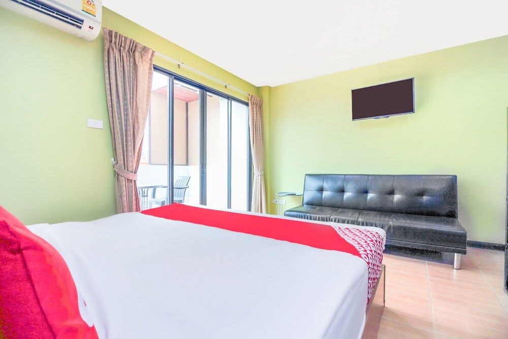 undefined OYO 697 Asia Family Bangkok 6