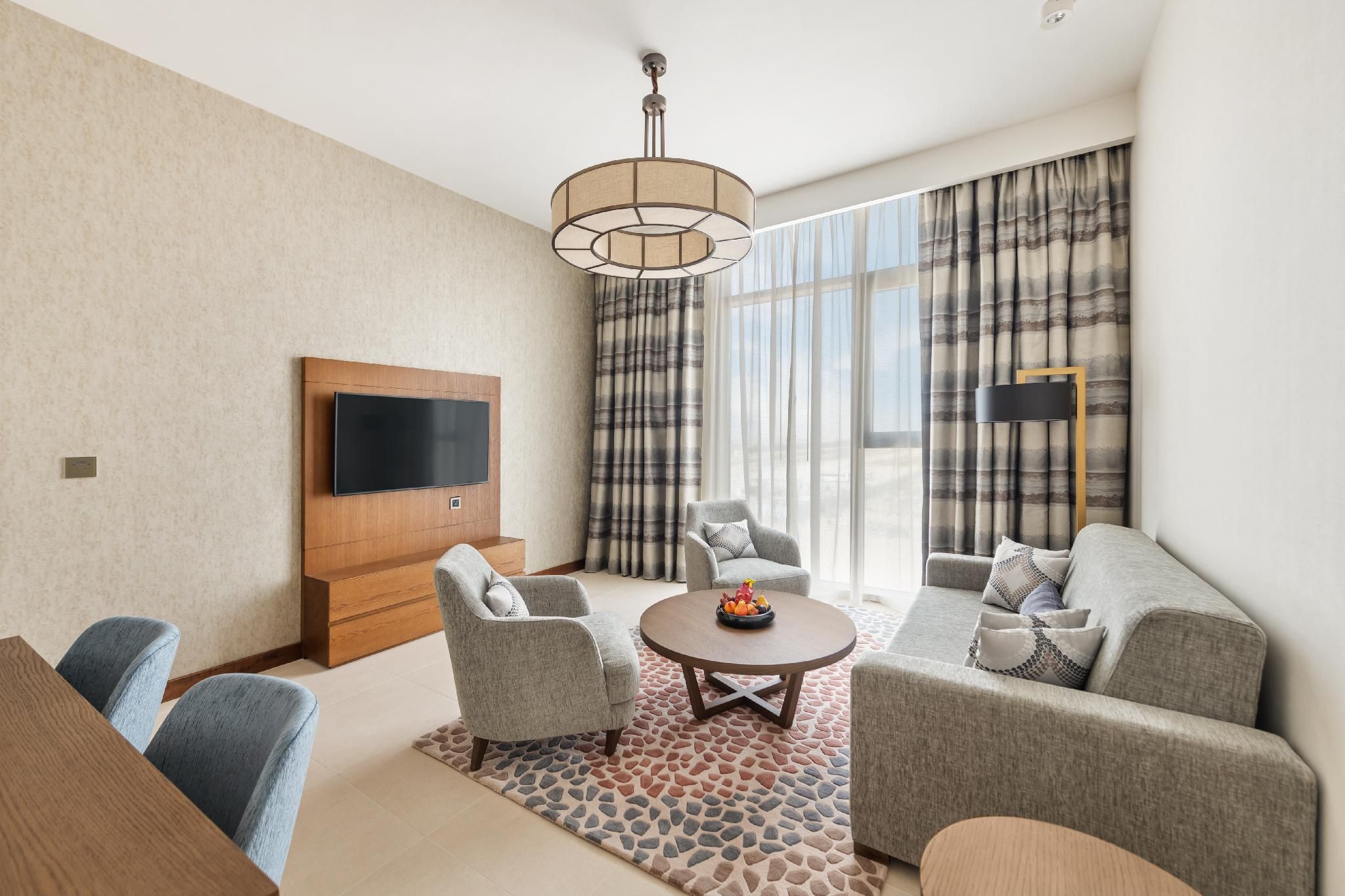1 King 2 Twin 2 Bedroom Suite Balcony