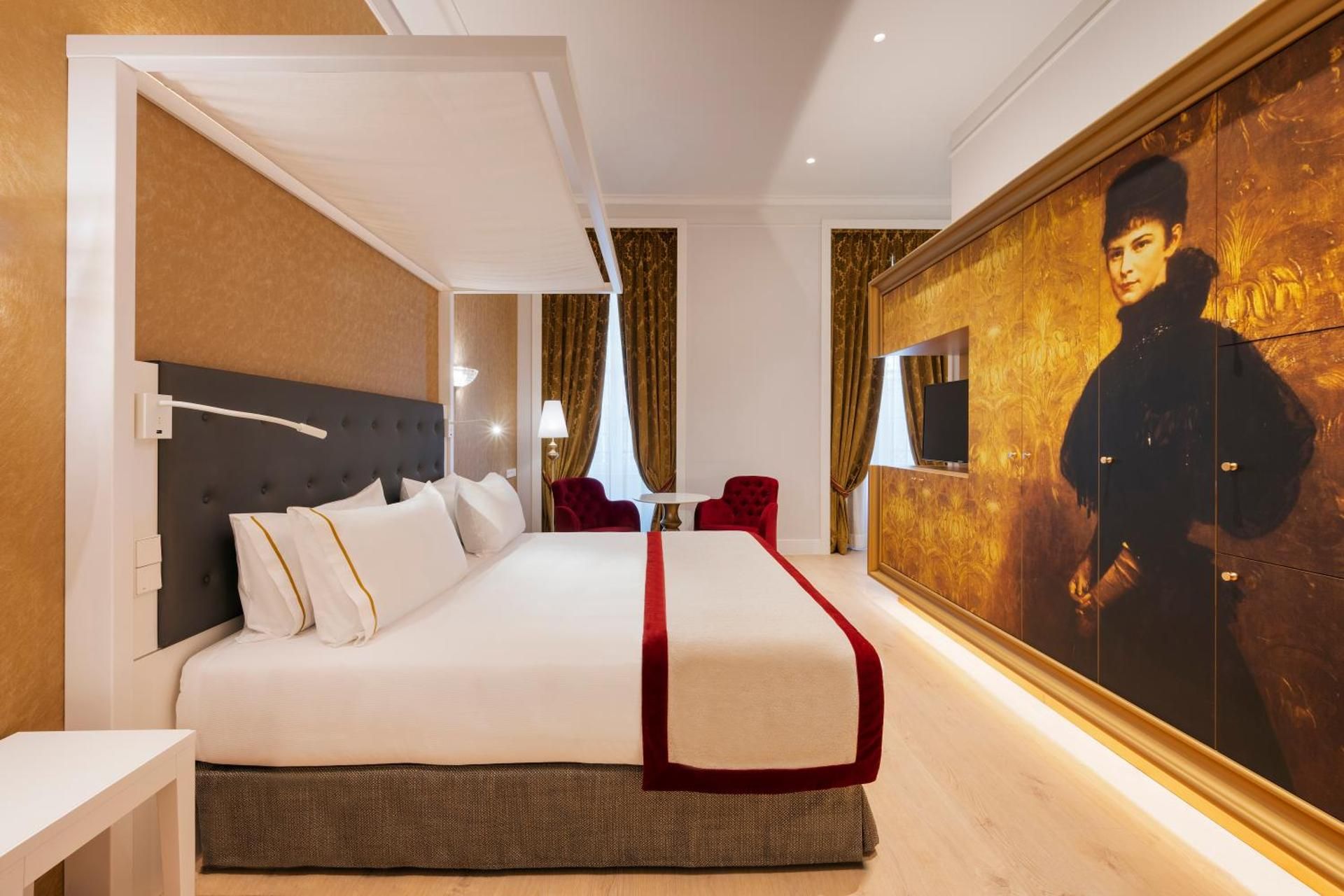 Superior Double or Twin Room with Terrace