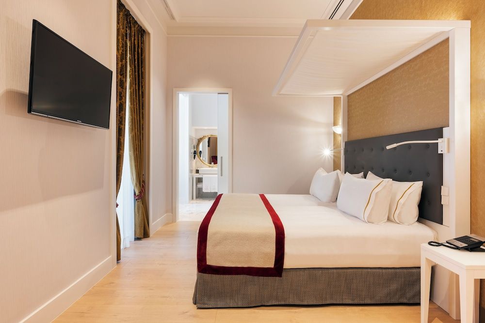 undefined Aurea Ana Palace by Eurostars Hotel Company 5