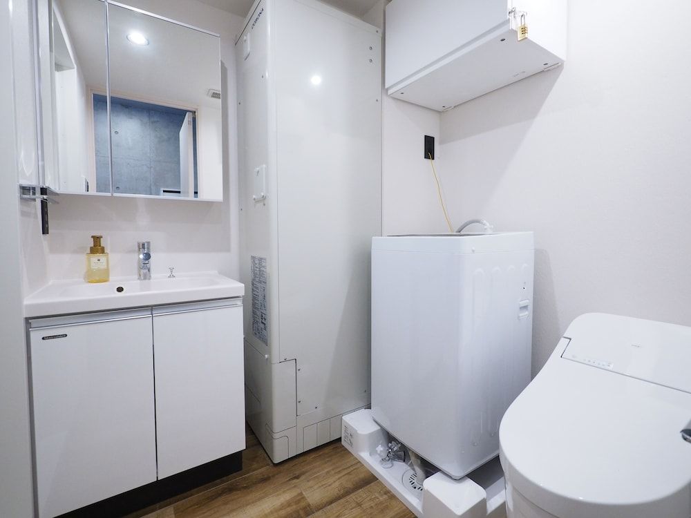 Luana Shibuya Standard Twin Room 3