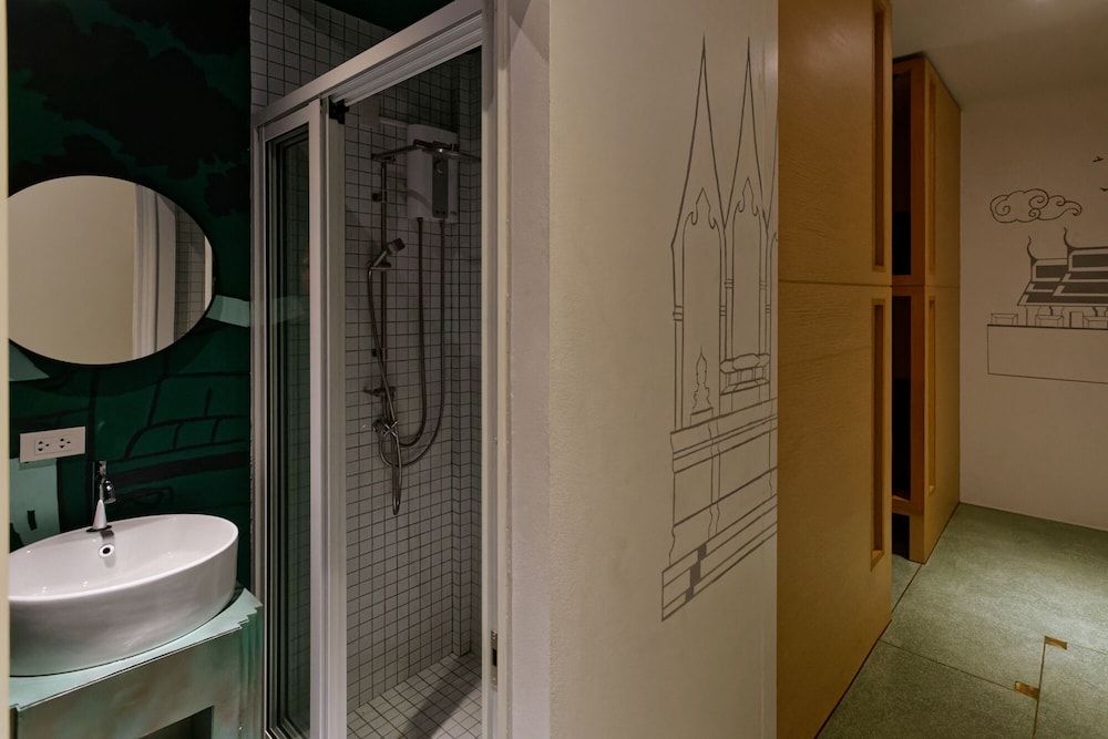 Phan Fa Heritage - Hostel 4-Bed Female Dormitory 2