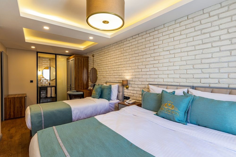 undefined Interstar Hotel 2