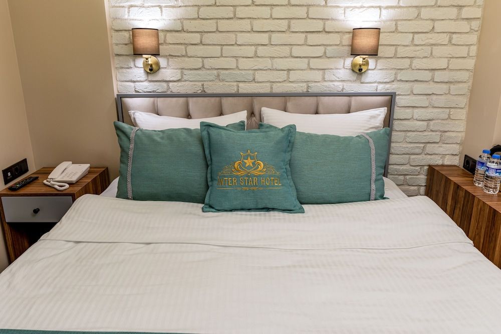 undefined Interstar Hotel 4