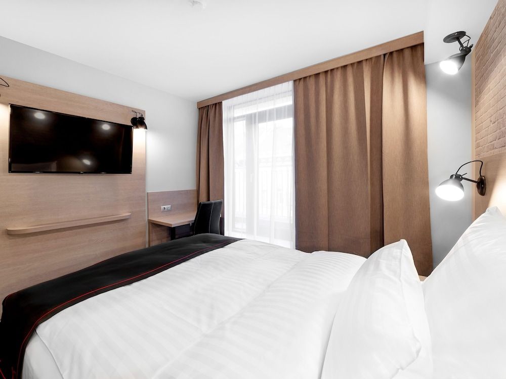 undefined DORMERO Hotel Budapest 8