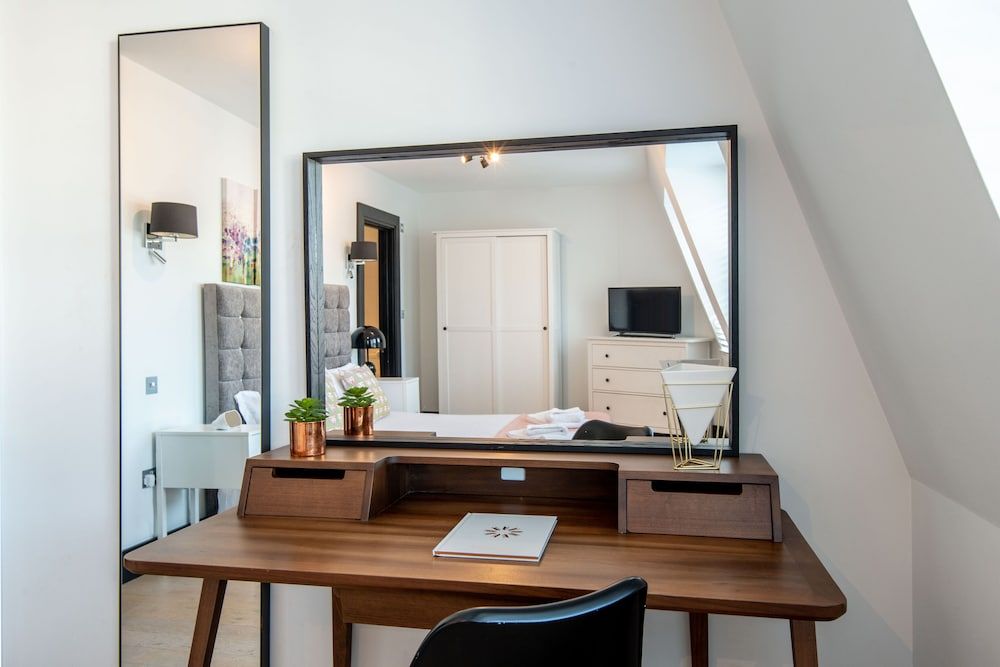 Heinze Building by City Living London Flat 501 Farringdon Road 10