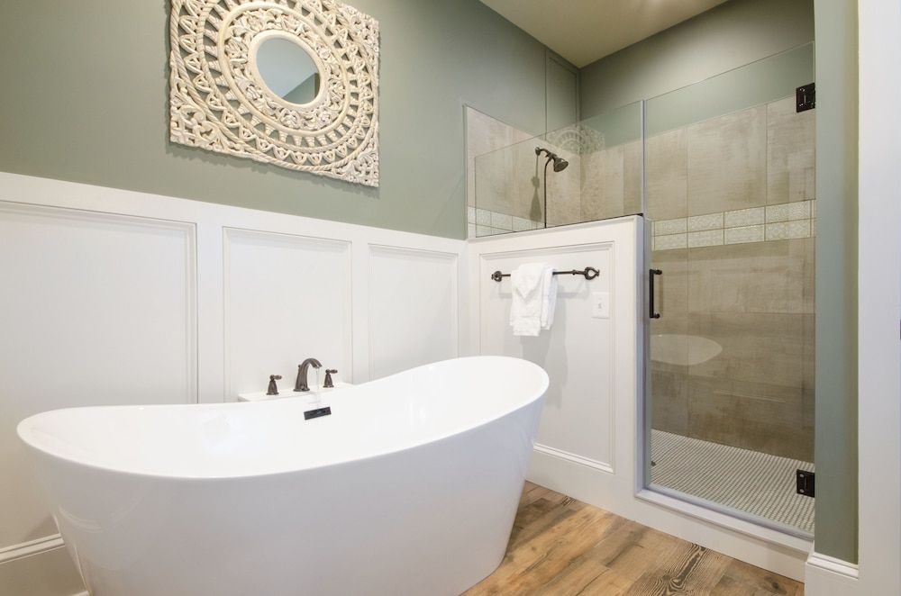 Hillbrook Inn Room (The Winter Cottage) 4