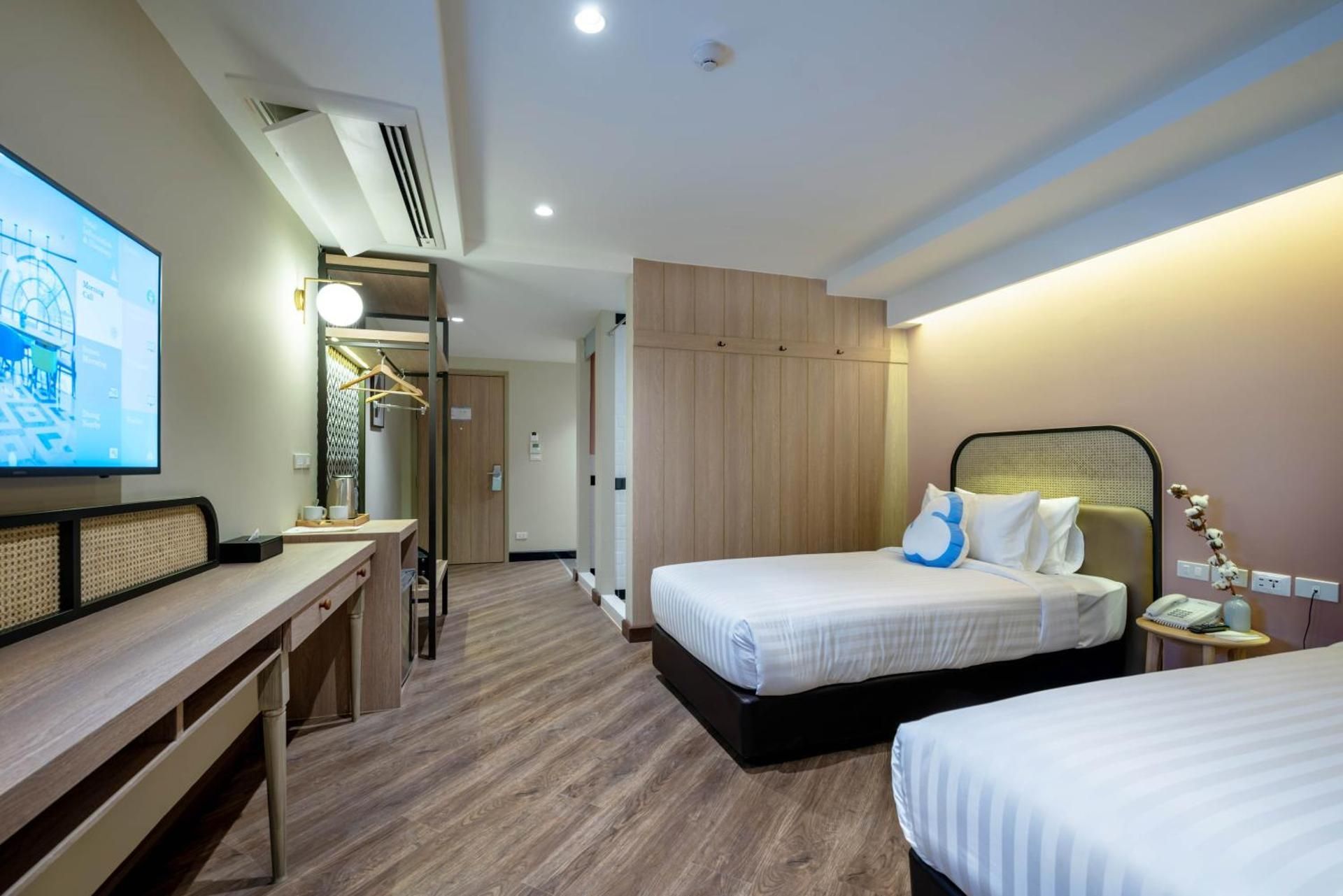 Deluxe Double or Twin Room without Window
