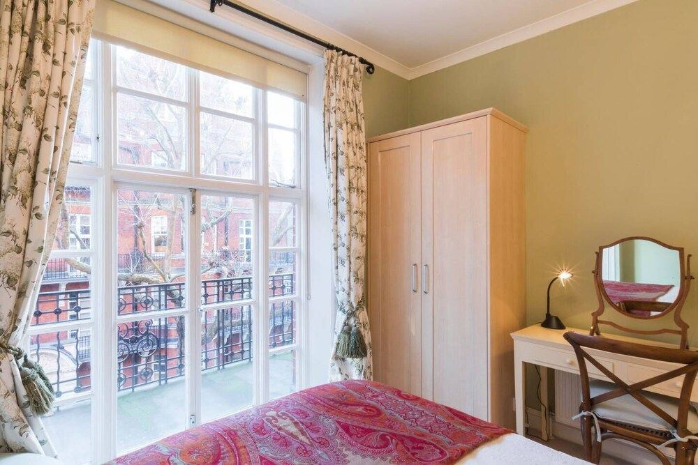 undefined Long Stay Discounts - Charming 1 bed Apt, Chelsea 2