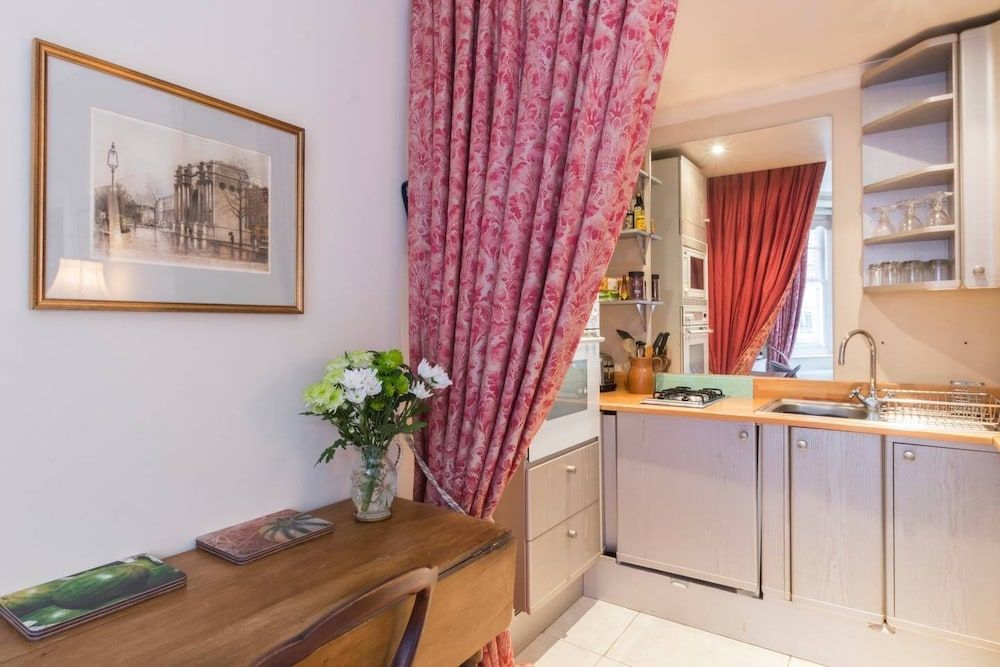 undefined Long Stay Discounts - Charming 1 bed Apt, Chelsea 10