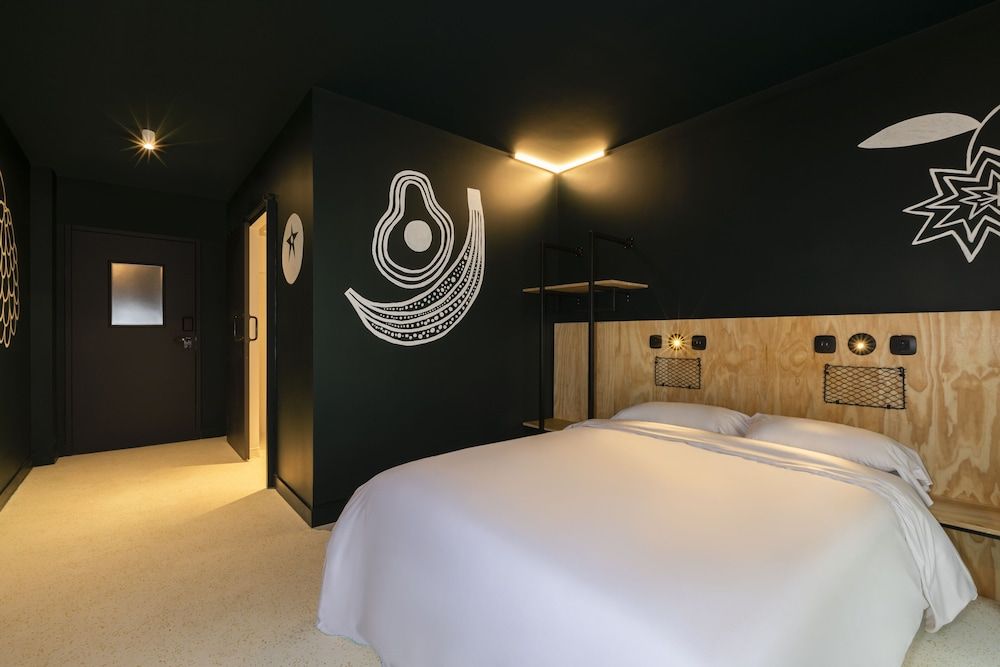 Jo&Joe Paris Nation - Hostel Chambre Double avec salle de bains privée - Accessible aux personnes à mobilité réduite 2