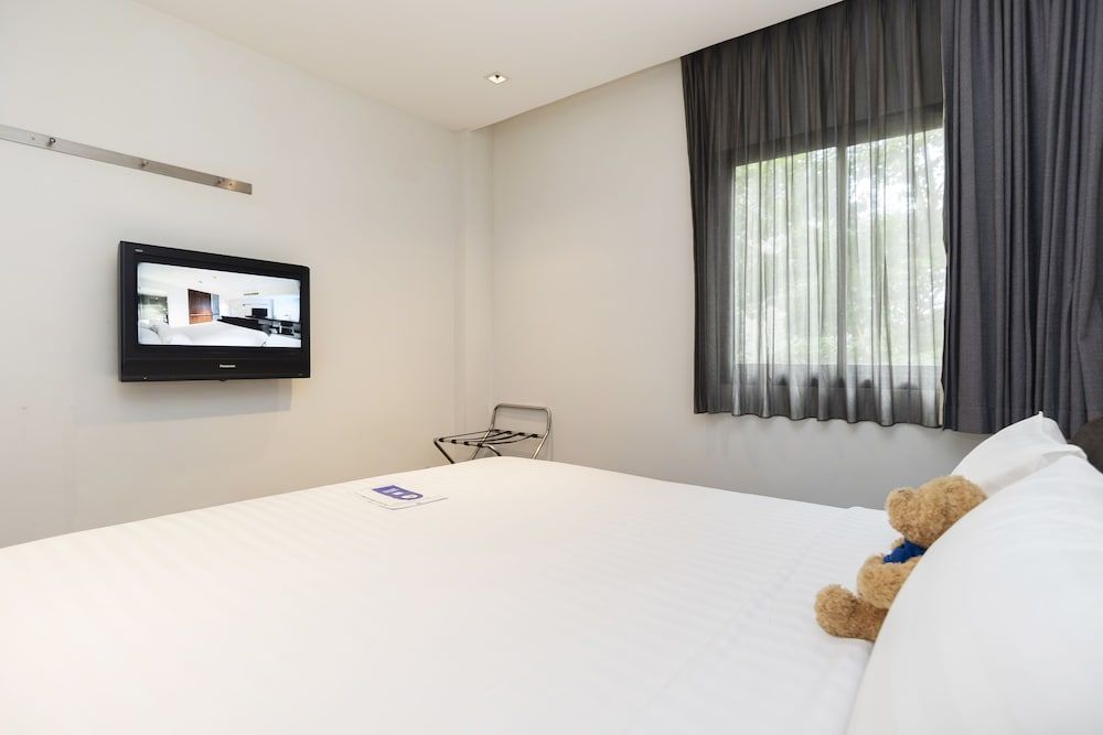 undefined Silver Living Phrom Phong by Favstay 3