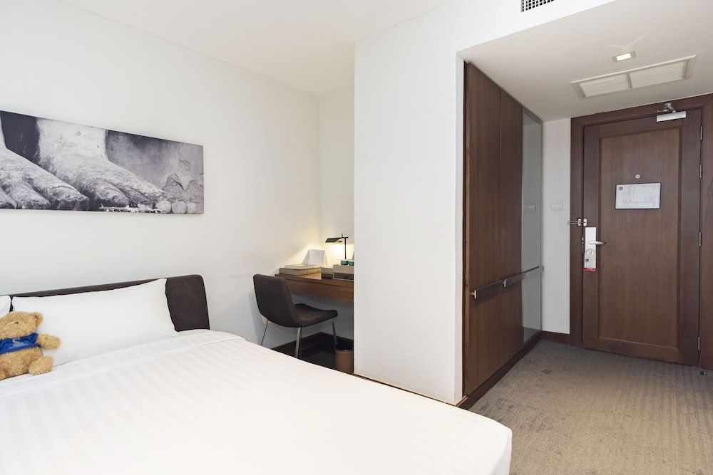 undefined Silver Living Phrom Phong by Favstay 6