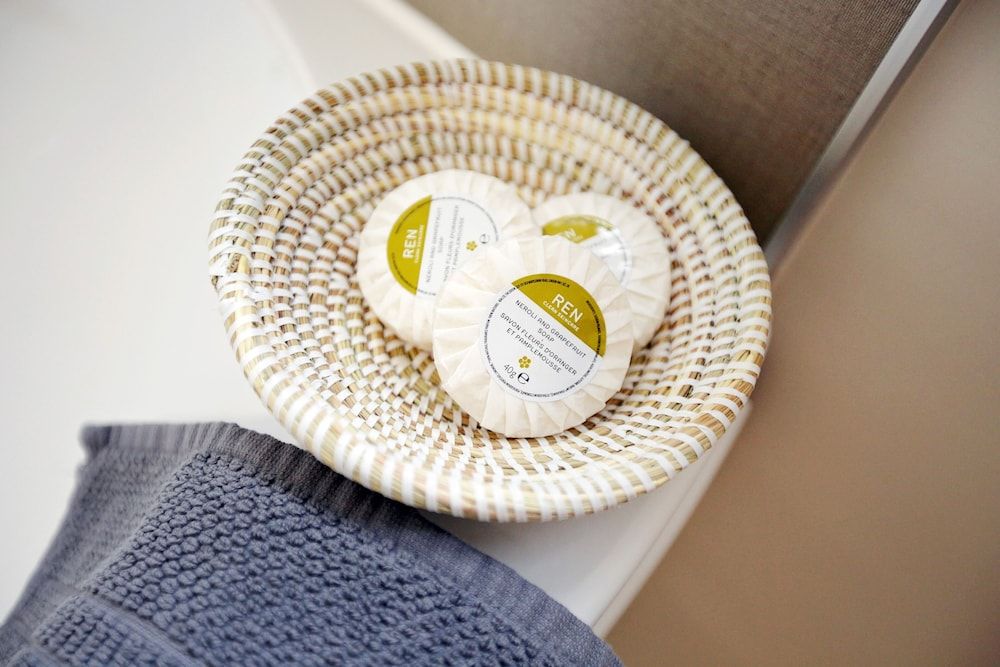 Quiet Historic Mews- Hyde Park Three-Bedroom Apartment 22