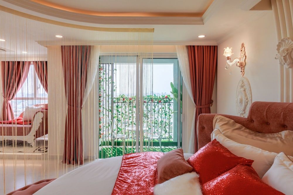 undefined Couple Retreats - Romantic Apartment