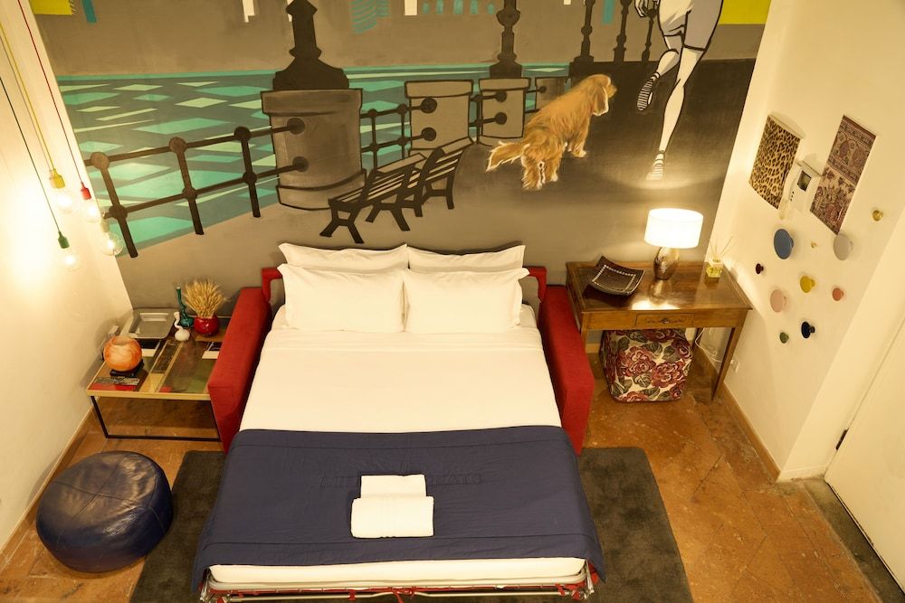 Classic Apartment (Via Santa Marta 11)