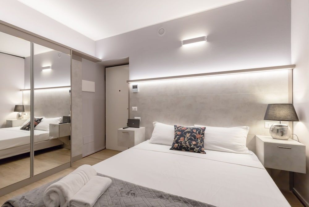 Comfort Studio (via del Torchio 4)