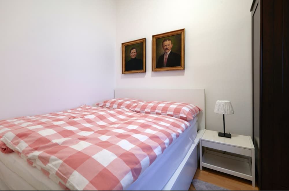 undefined Green and Quiet Apartment near Center 3