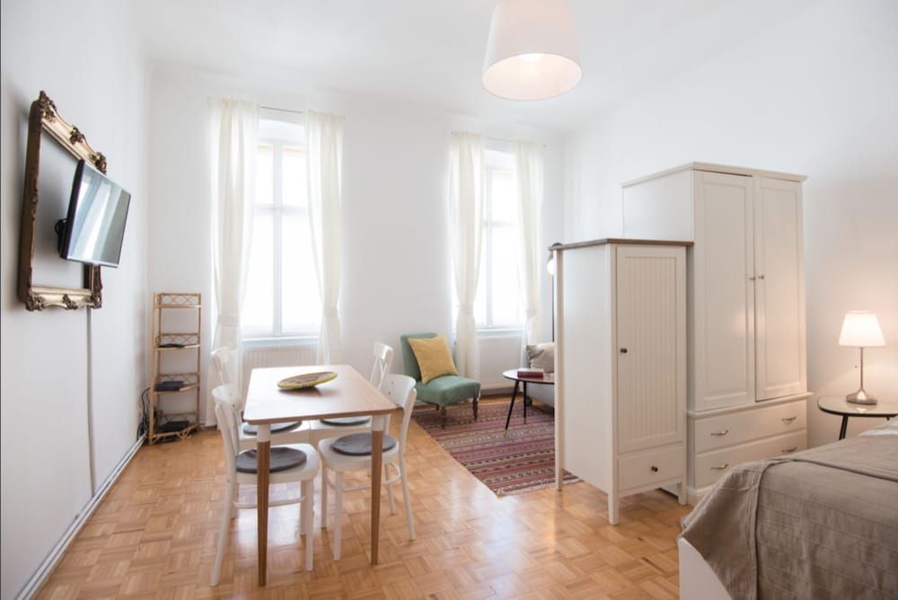 undefined Green and Quiet Apartment near Center 8