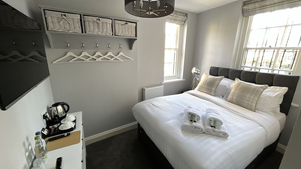 Dockers Inn Double Room 3