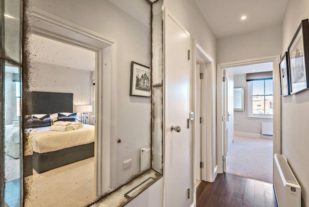 undefined Beautiful West London 3 bed Apartment 10