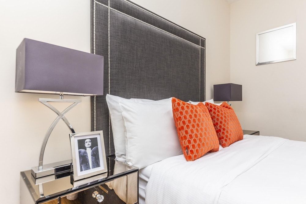 undefined Bright 3 Bedroom Apartment in Hammersmith 6