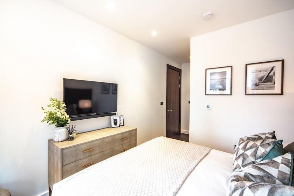 undefined Luxury Two bed by the US Embassy 8