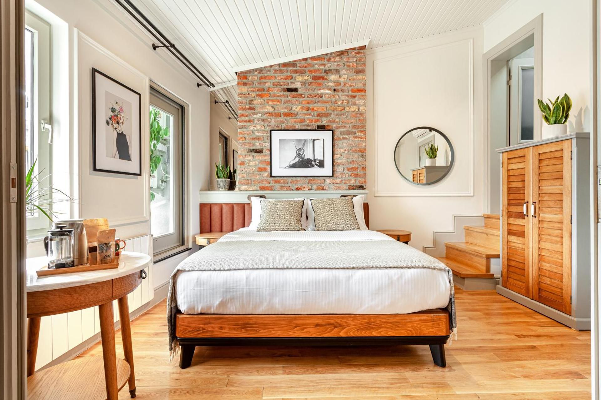 King Suite with Balcony