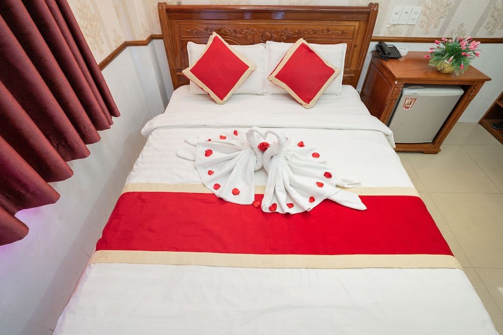 undefined Nhu Y 2 Hotel 9