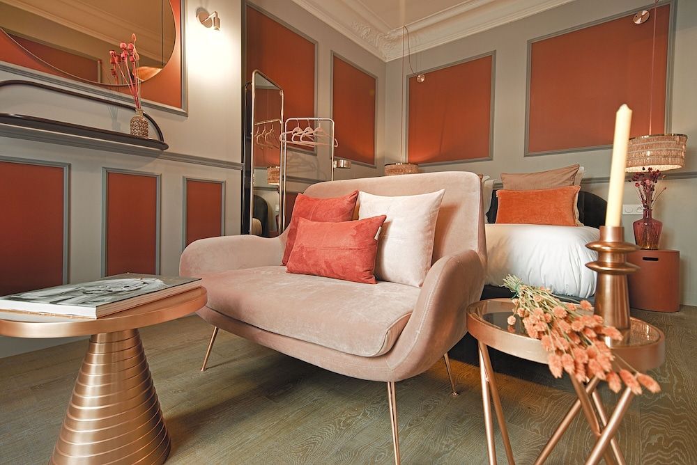 undefined The Lord Byron Suite 9