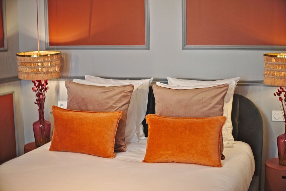 The Lord Byron Suite Luxury Apartment, Ensuite, Courtyard View 18