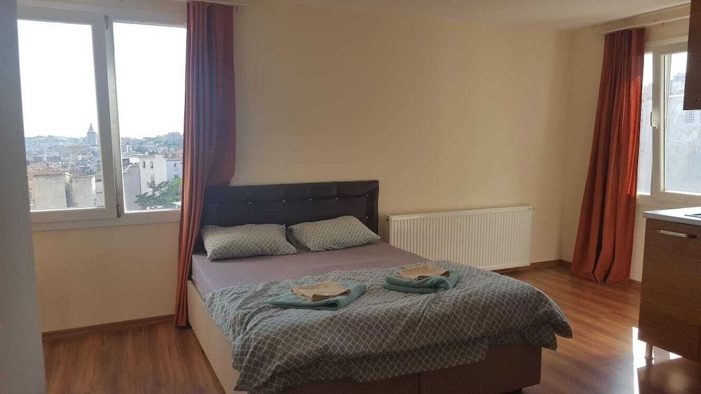 undefined Taksim Taila Apartments No 3