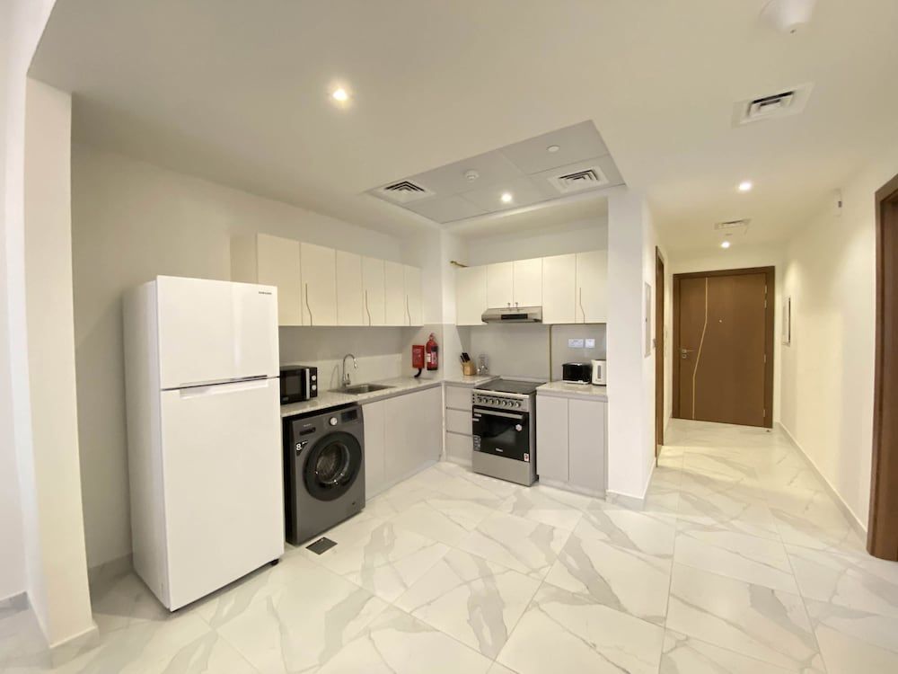 undefined Lux BnB 2BD Canal Views Business Bay 9