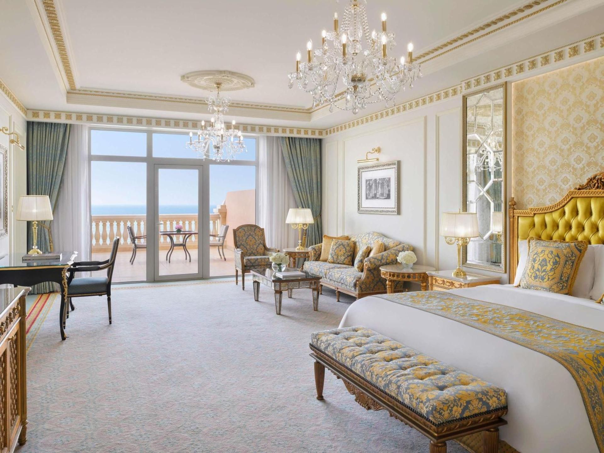 Raffles Club Ocean Room With Club Lounge Access